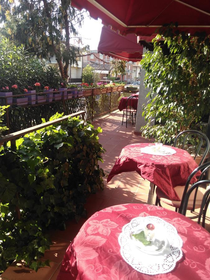 Hotel Elena Werona Zewnętrze zdjęcie